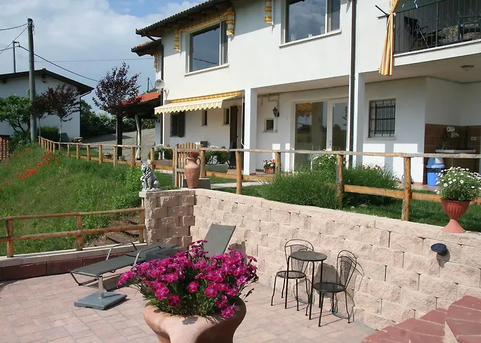 Maggiora 131 Bed and Breakfast 3*